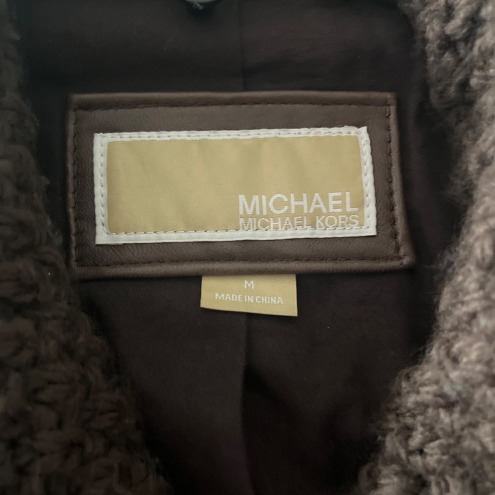 Coat - Picture 2 of 2
